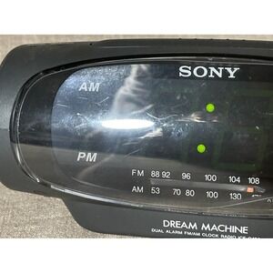 Sony Dream Machine Vintage Digital Dual Alarm Clock Radio  AM/FM Snooze ICF-C490